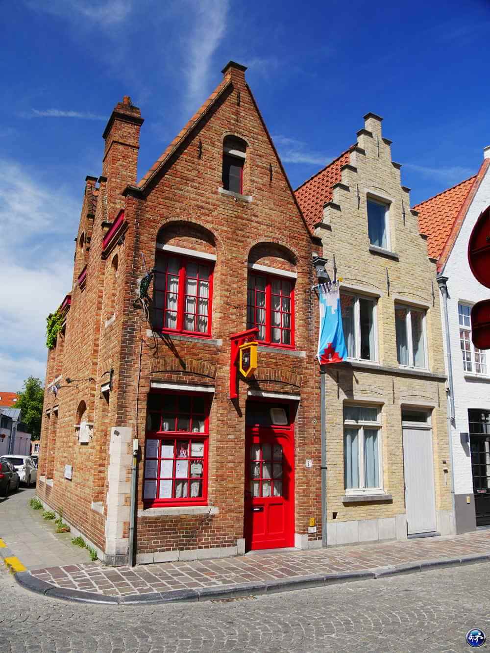 Façade des maisons à voir à Bruges