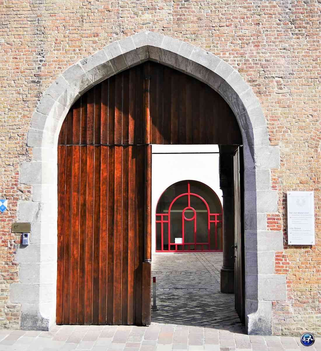 Détails ruelles de Bruges en week-end