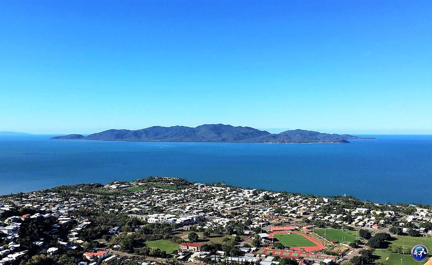 vue castle hill lookout townsville queensland australie blog voyage suisse cosy