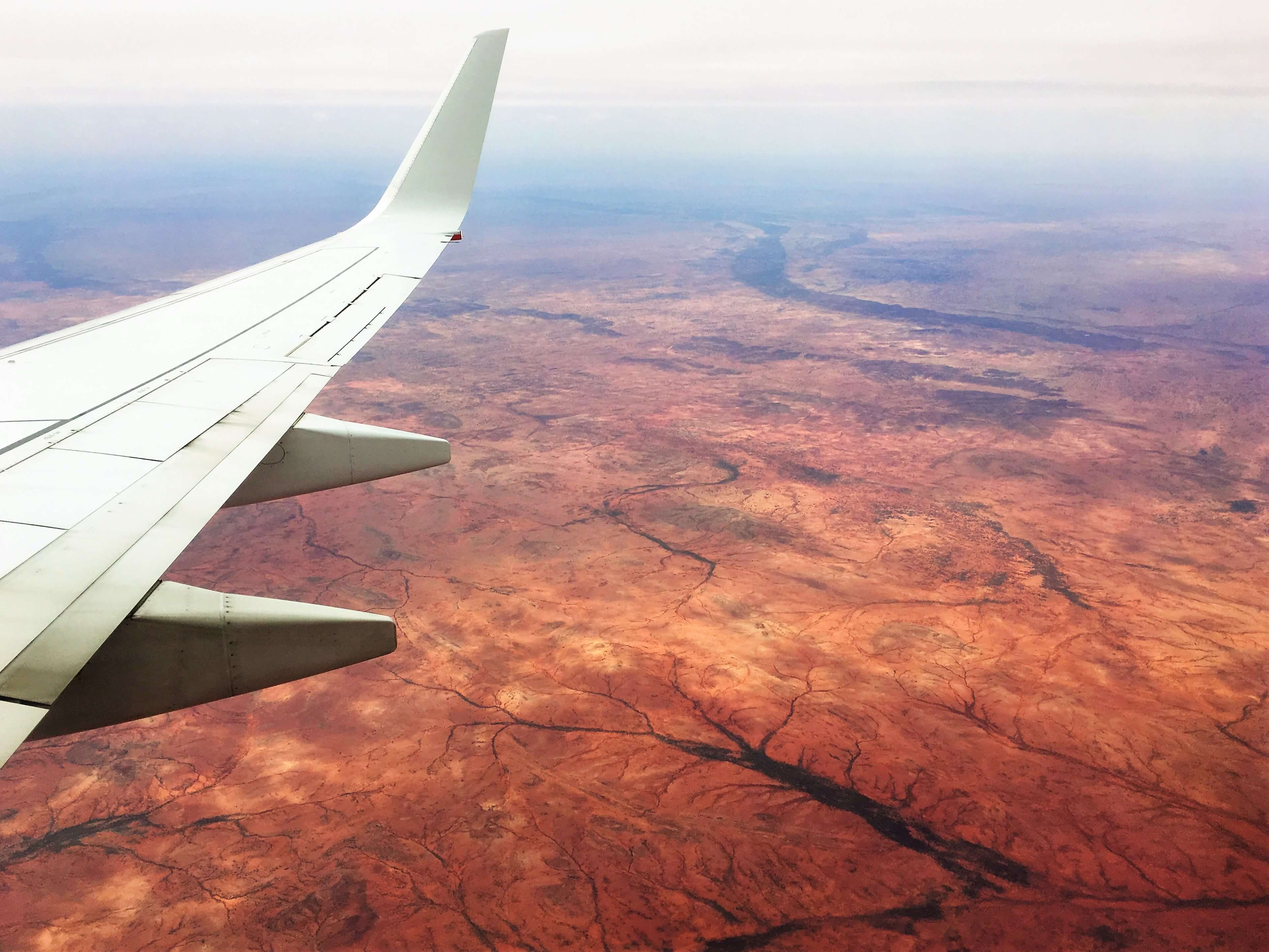 Vol au-dessus de l'outback en Australie
