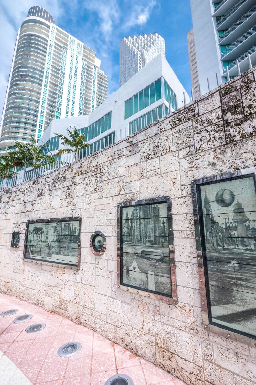 Art Riverwalk à Downtown Miami