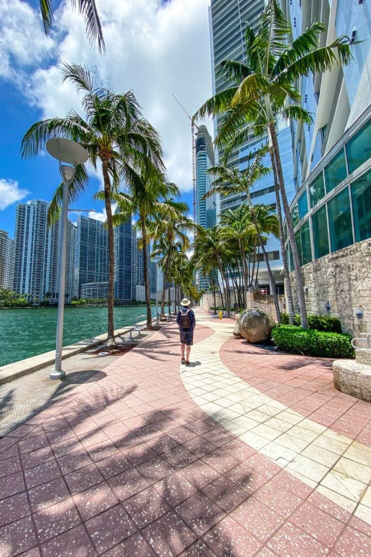 Balade Riverwalk à Downtown Miami