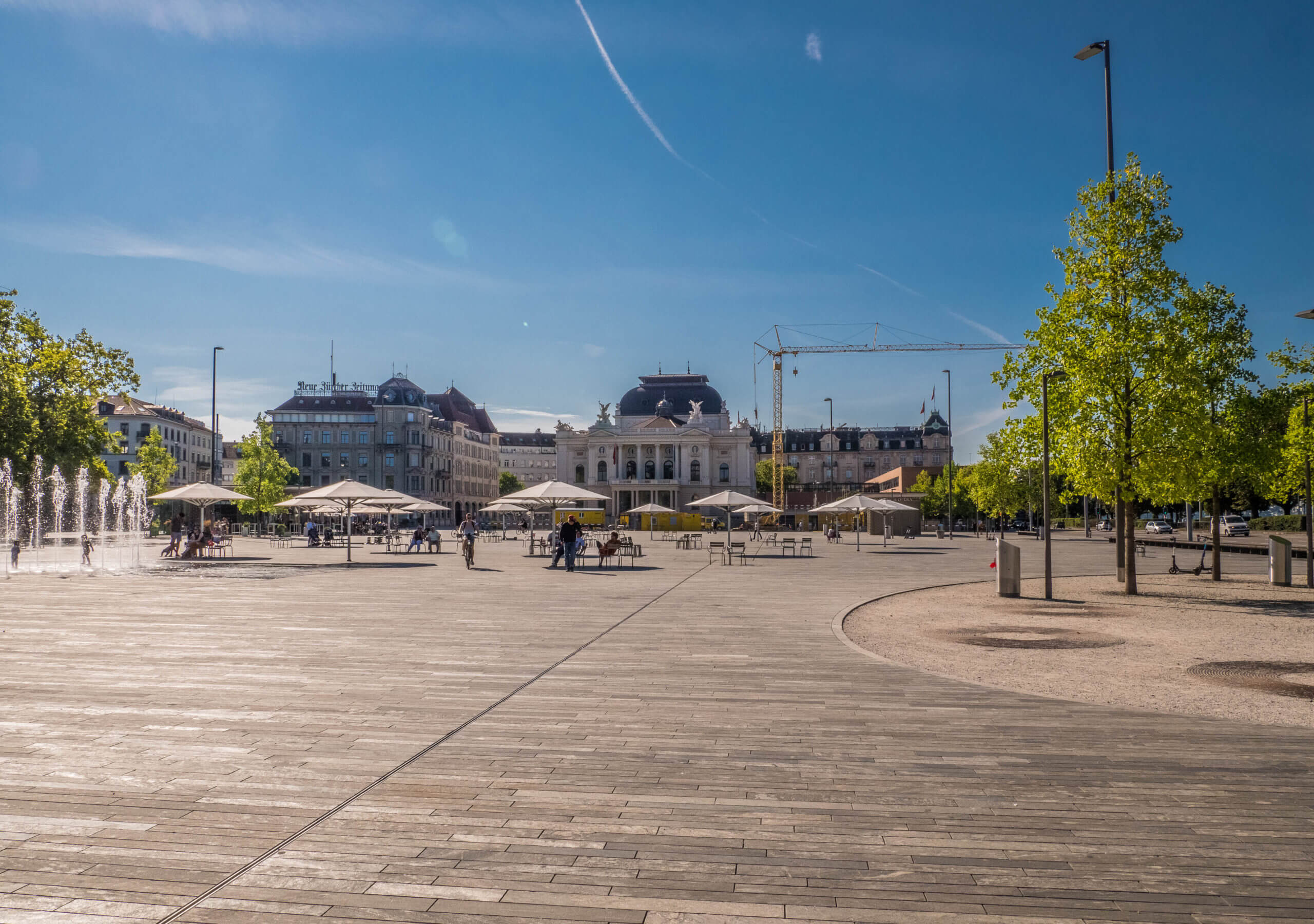 Sechseläutenplatz, Bellevue et Opéra