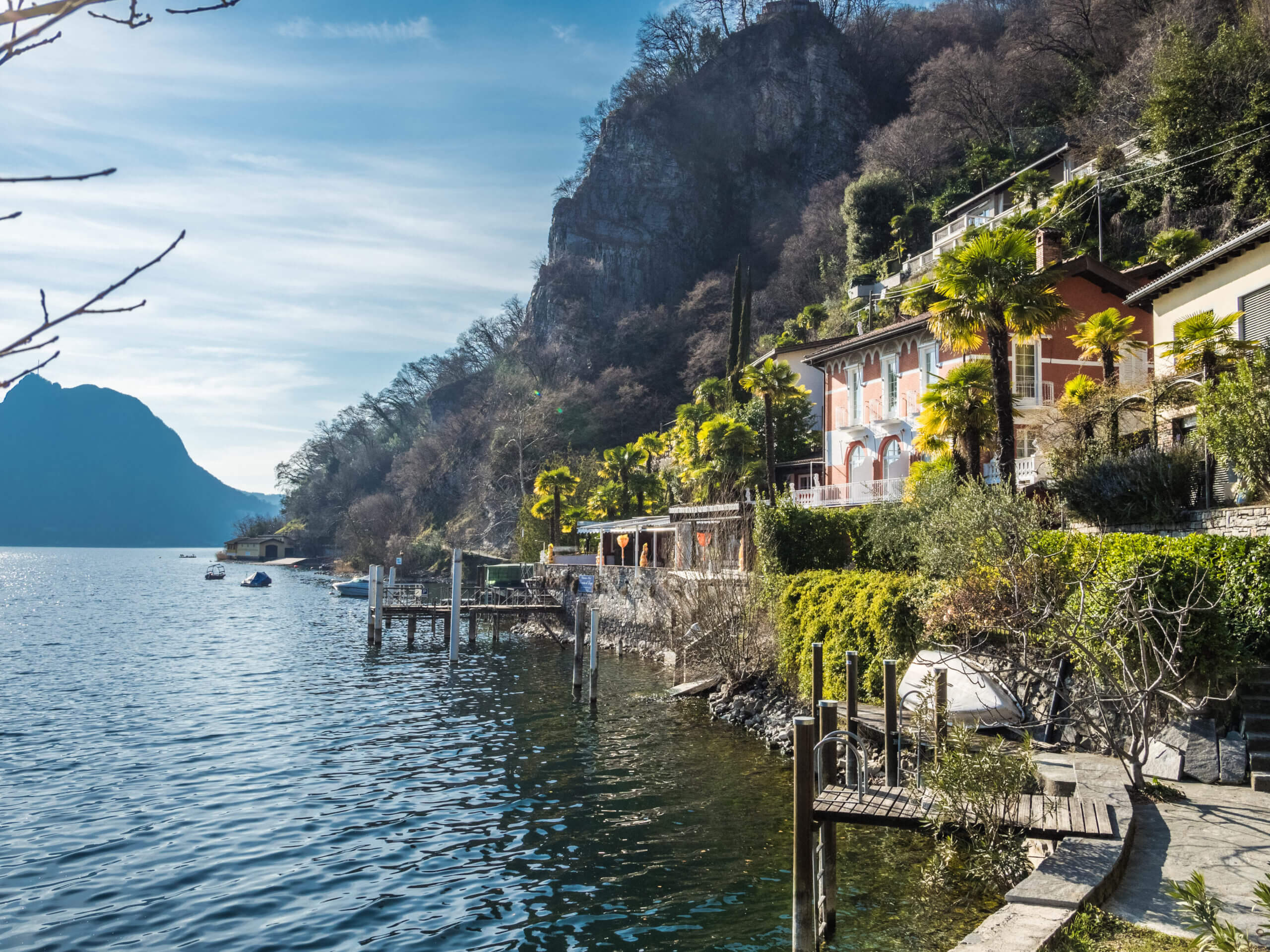 Maison sur sentier des oliviers à Lugano