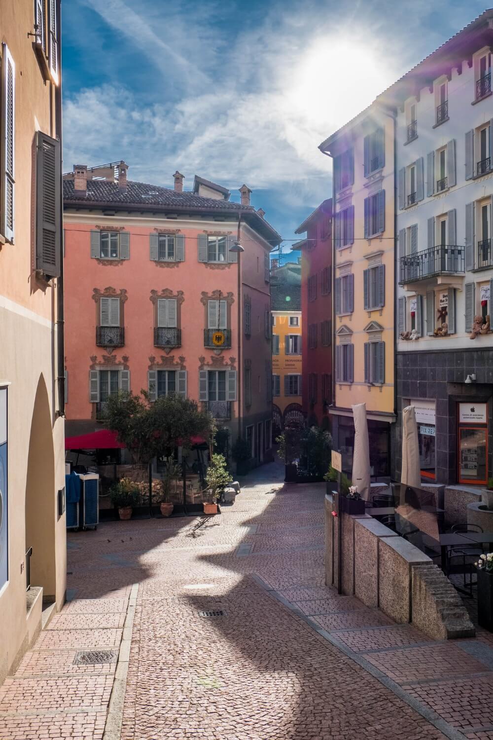 Place vieille ville de Lugano