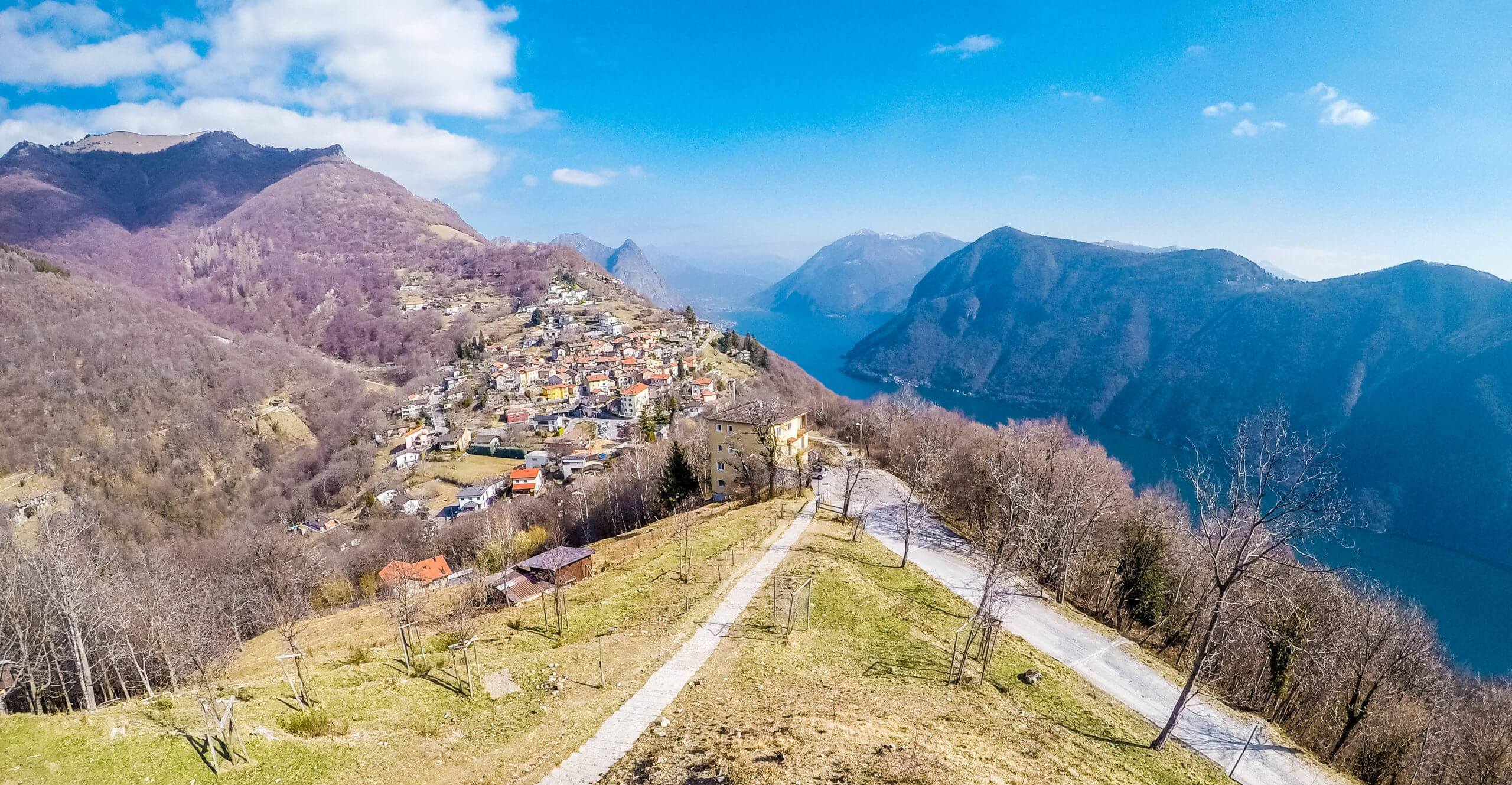Vue sur Bre et lac de Lugano
