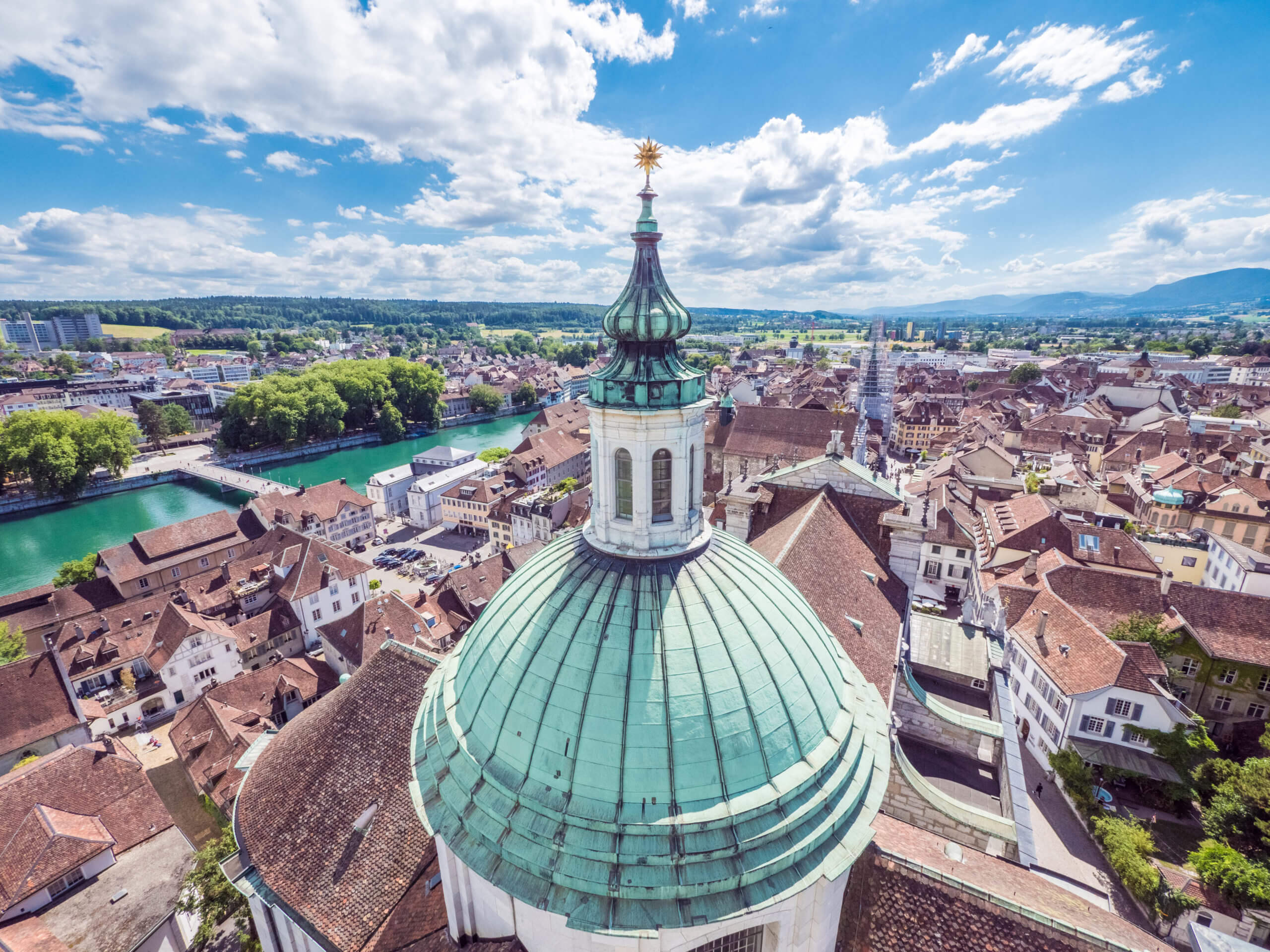 Vue sur Soleure depuis la tour de la cathédrale Saint-Ours