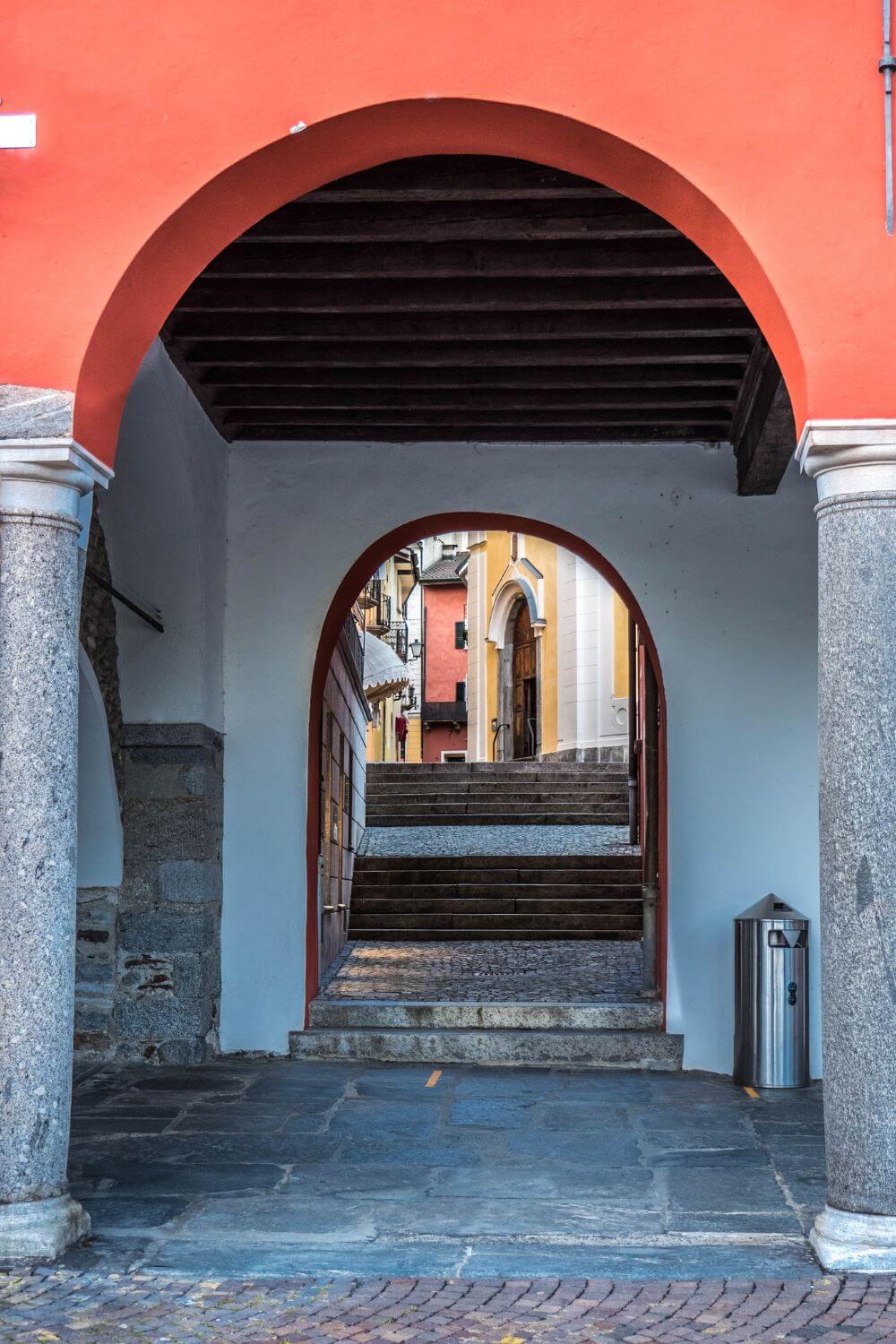 Arches à Ascona près de Locarno