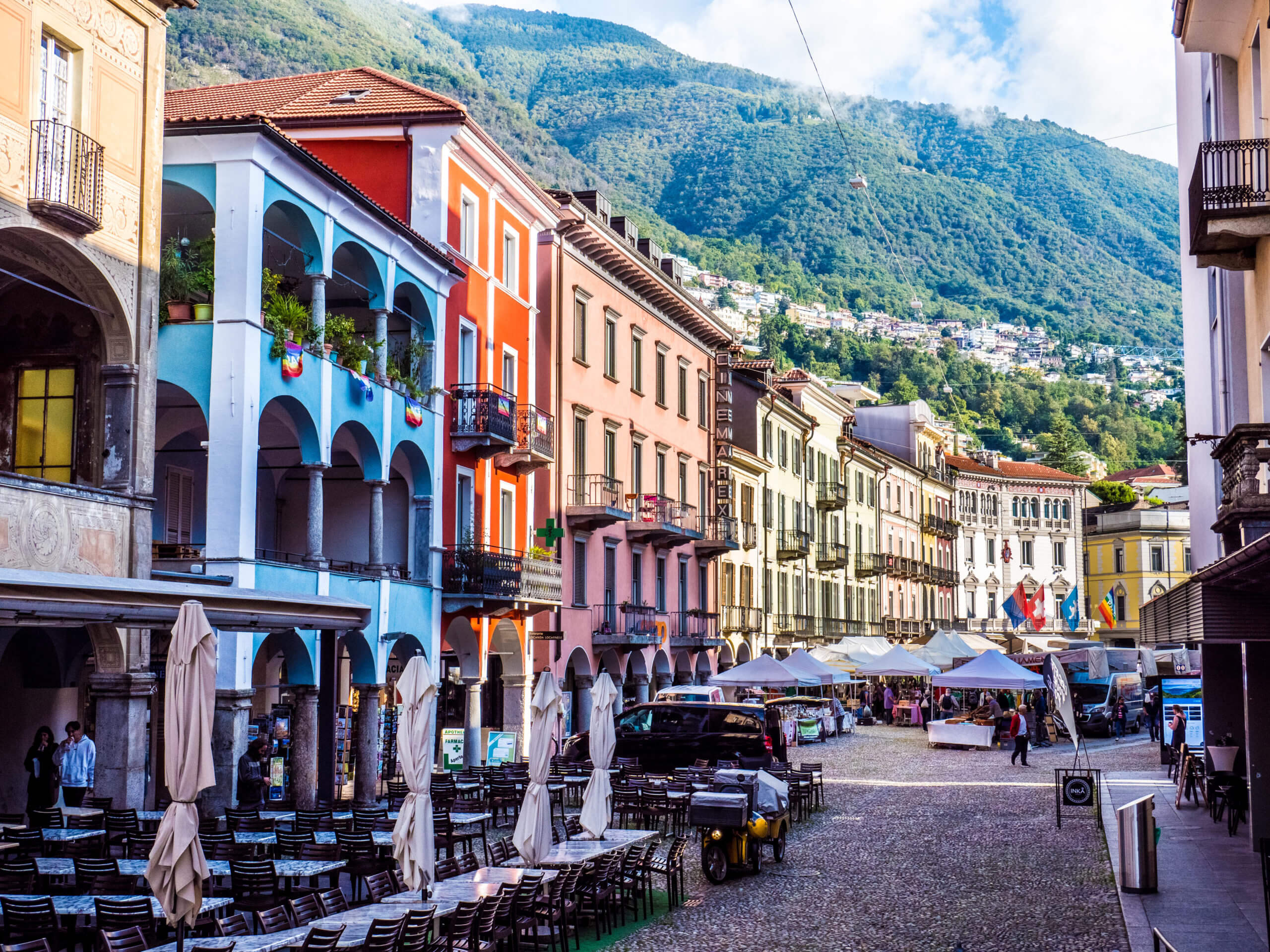 Vue sur Piazza Grande à Locarno Tessin